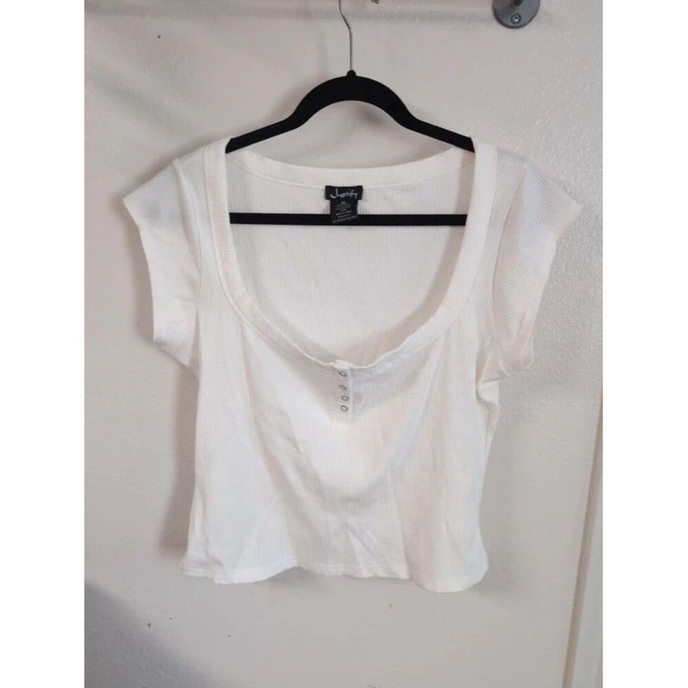 Justify white ribbed crop